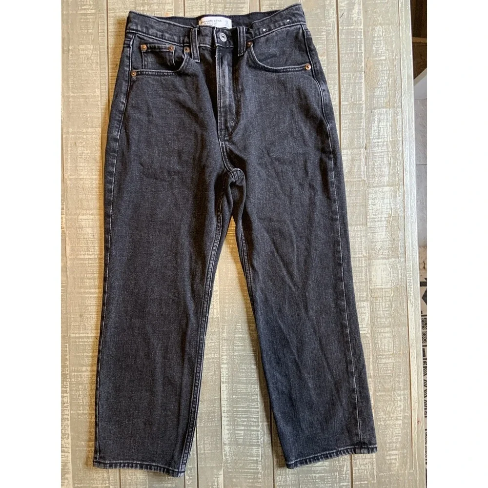 Abercrombie Fitch Ultra High Rise Ankle Straight Women's Black Jeans Size 25